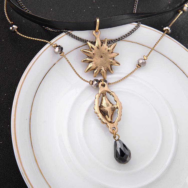 2020 Trendy High-end Ladies Jewelry Choker Necklace Three Layers Chain Snow Flower Vintage Blue Water-drop Necklace For Fashion
2020 Trendy High-end Ladies Jewelry Choker Necklace Three Layers Chain Snow Flower Vintage Blue Water-drop Necklace For Fashion