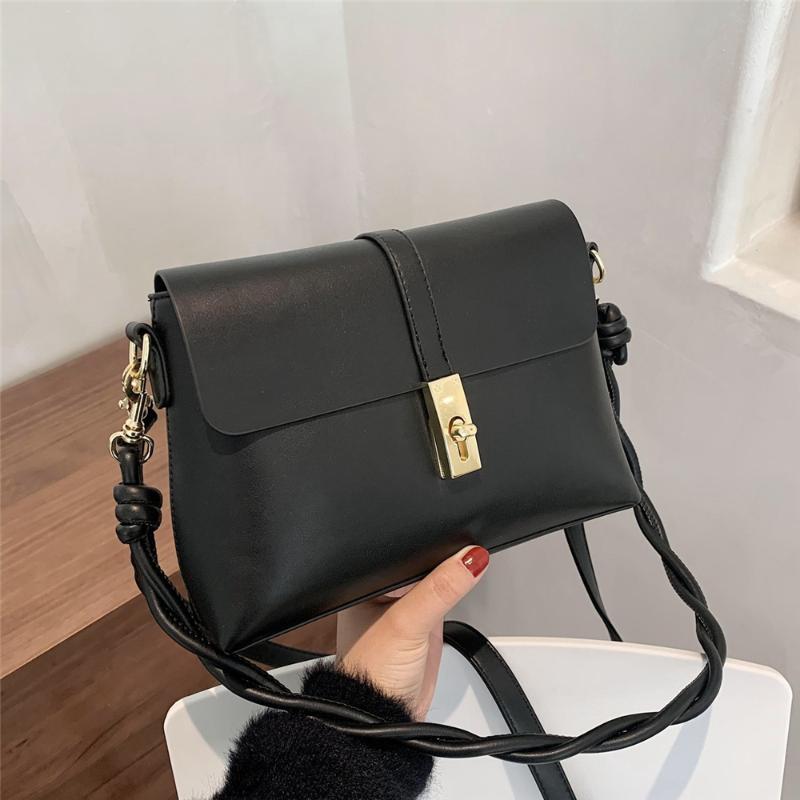 Bags for Women 2021 Solid Color Personality Retro Fashion Shoulder Bag High Quality Pu Leather Dating Shopper Messenger Bag, Black
Bags for Women 2021 Solid Color Personality Retro Fashion Shoulder Bag High Quality Pu Leather Dating Shopper Messenger Bag, Black