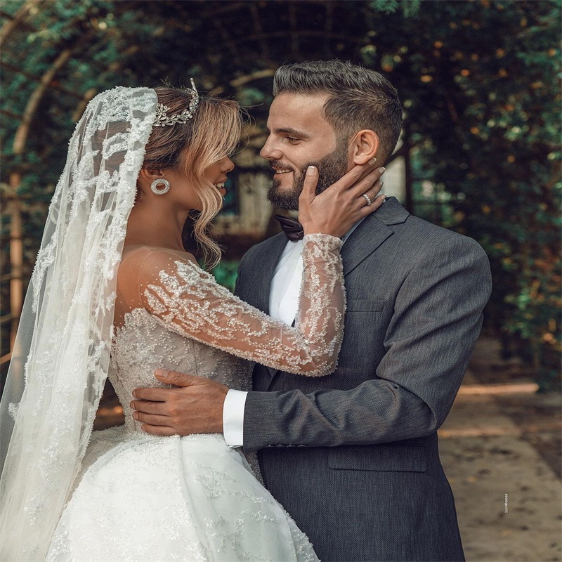 Luxury Beads Mermaid Wedding Dress With Detachable Train Full Lace Long Sleeve Robe De Mariée Sweep Train Church Gorgeous Bridal Gowns