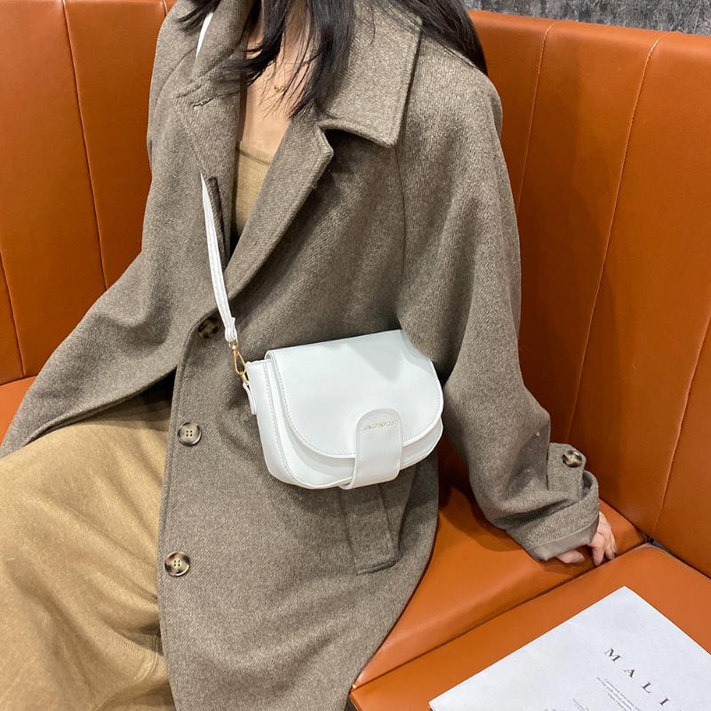 Crossbody Bags Small PU Leather Soft Casual Shoulder Fluffy Lady Shoulder Handbags Female Simple Totes for Women 2021 Trend, Black
Crossbody Bags Small PU Leather Soft Casual Shoulder Fluffy Lady Shoulder Handbags Female Simple Totes for Women 2021 Trend, Black