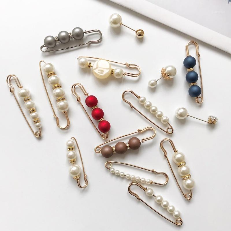 Women's brooch Europe and the United States fashion double-sided wear brooch 16MM X 10MM imitation pearl accessories1
Women's brooch Europe and the United States fashion double-sided wear brooch 16MM X 10MM imitation pearl accessories1