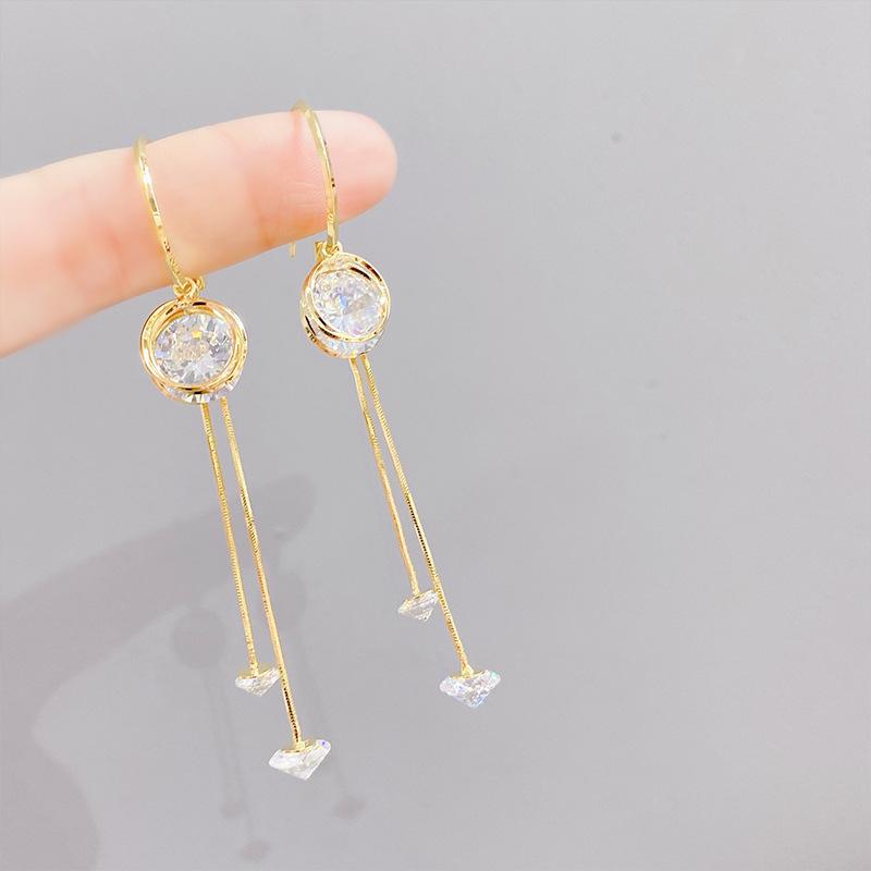 Dangle & Chandelier 2021 Tassel Long Earrings Female Temperament All-match Simple Pendants Valentine's Day Gift On February 14
Dangle & Chandelier 2021 Tassel Long Earrings Female Temperament All-match Simple Pendants Valentine's Day Gift On February 14