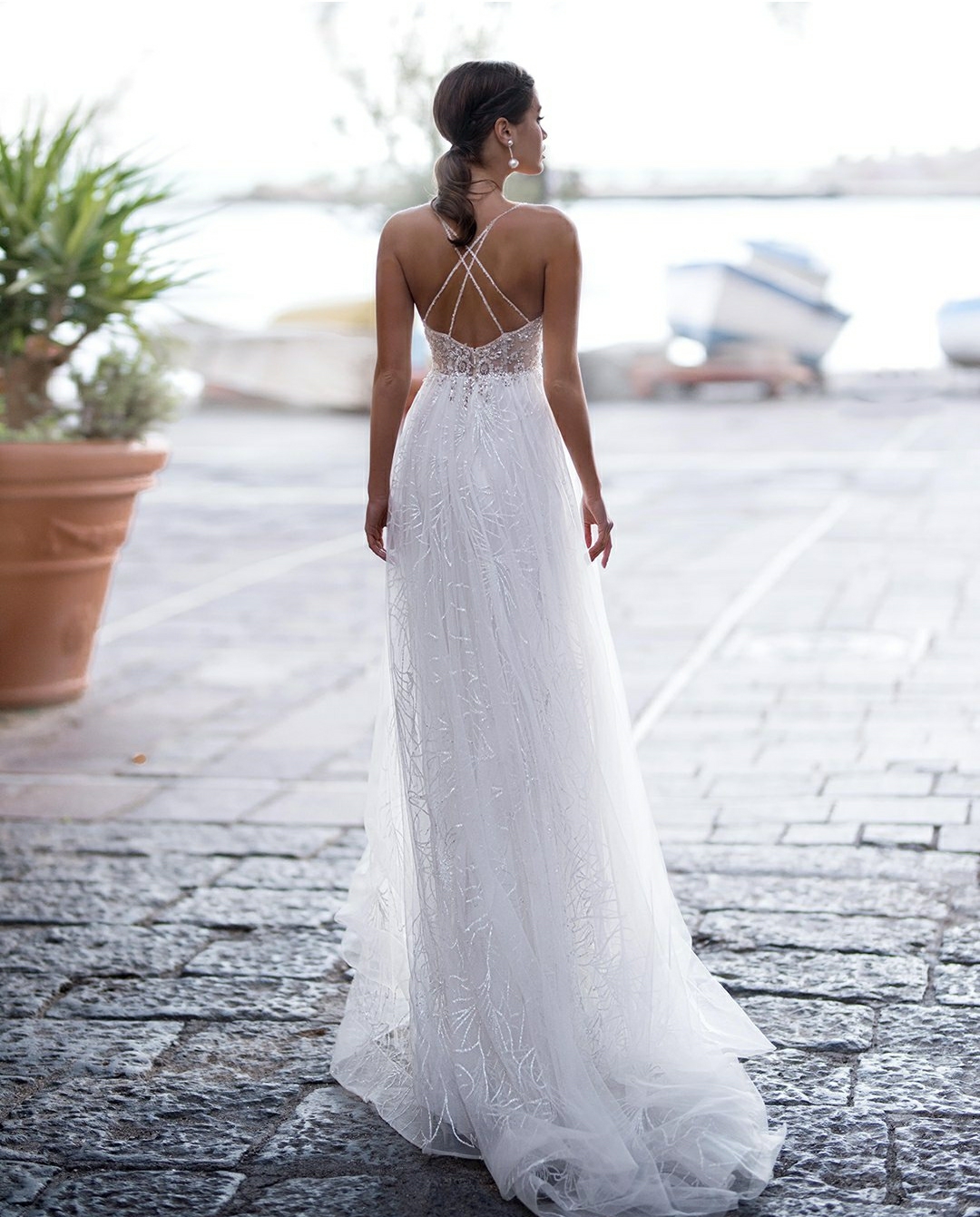 2020 Bohemian A Line Wedding Dresses Bridal Gowns Spaghetti Straps Lace Beaded Floor Length vestido de novia Plus Size Wedding Dress