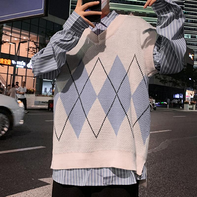 2020 Sweater Vest Men Patchwork V-neck Sleeveless Sweaters Preppy Style Side-Slit Couples Teens Retro High Quality New Waistcoat, Apricot
2020 Sweater Vest Men Patchwork V-neck Sleeveless Sweaters Preppy Style Side-Slit Couples Teens Retro High Quality New Waistcoat, Apricot