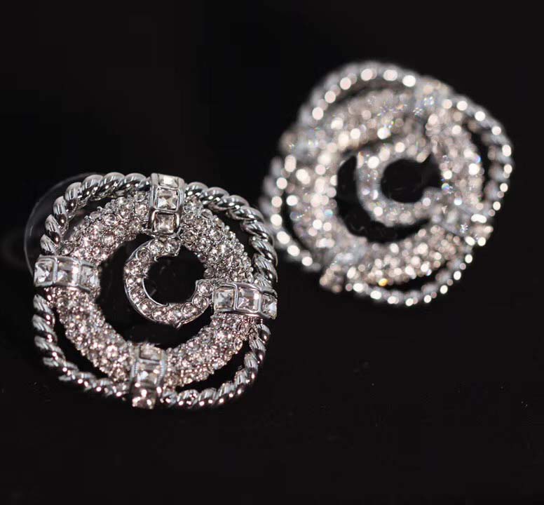 2021 Hot sale Top quality square shape with diamond stud earring for women wedding jewelry gift free shipping PS3635, Golden
2021 Hot sale Top quality square shape with diamond stud earring for women wedding jewelry gift free shipping PS3635, Golden