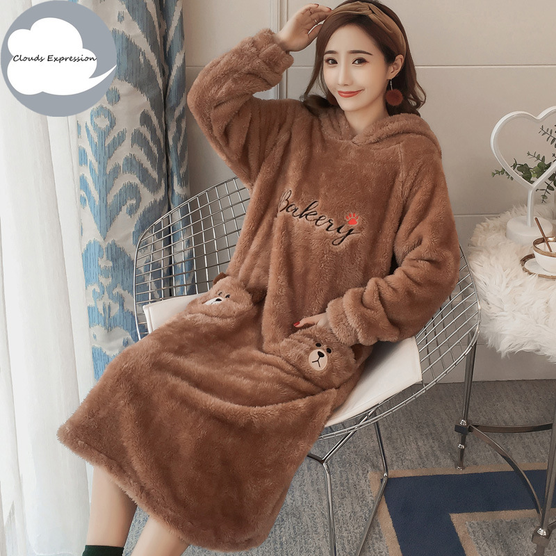 Winter Flannel Bathrobes Women's Cartoon RobesThicken Warm Nightgowns Lovely Bath robe Women Pajamas Bath Robe Sleepwear Fashion 210203