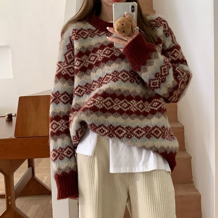 2021 Lazy Christmas Fall and New Winter Loose Retro Around Neck the Female Sweater Top CFU9, Burgundy.
2021 Lazy Christmas Fall and New Winter Loose Retro Around Neck the Female Sweater Top CFU9, Burgundy.