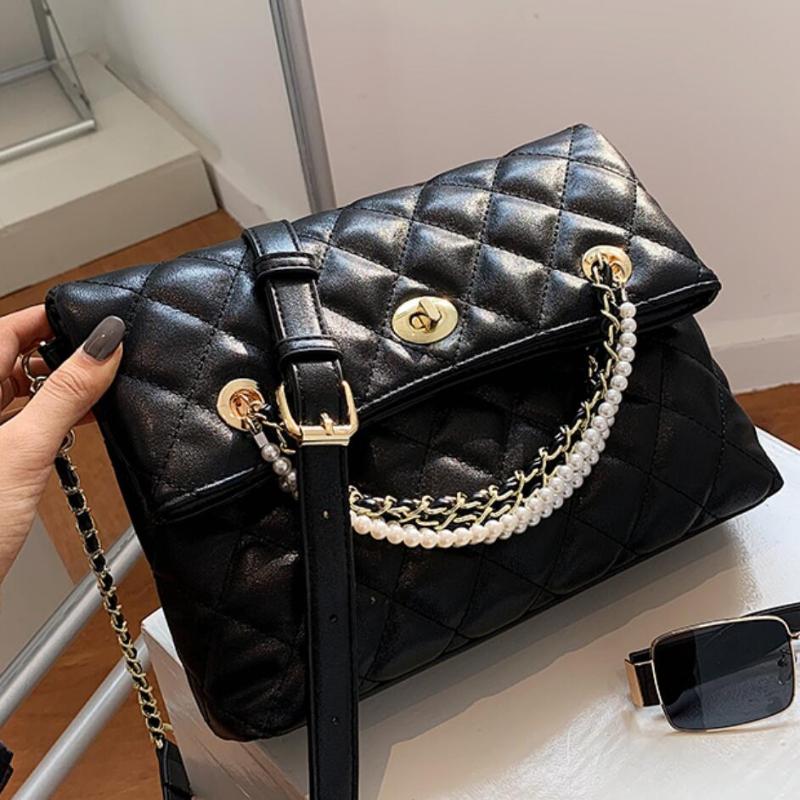 Lattice Square Pearl Tote bag 2021 Fashion New High quality PU Leather Women's Designer Handbag Chain Shoulder Messenger Bag, Black
Lattice Square Pearl Tote bag 2021 Fashion New High quality PU Leather Women's Designer Handbag Chain Shoulder Messenger Bag, Black