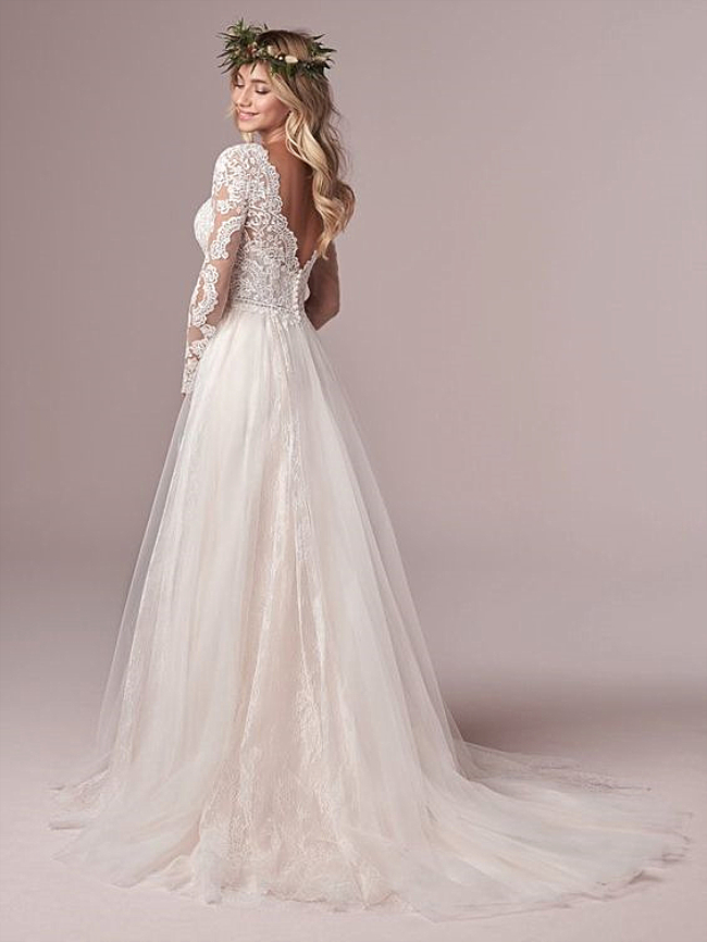 Long Sleeve Boho Beach Wedding Dresses Sexy Backless Deep V-neck Lace Tulle Bridal Gowns Plus Size Train Illusion Applique Bohemian Vestidos