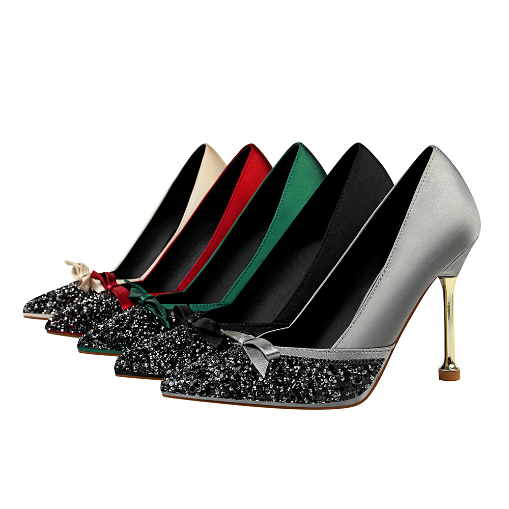 2020 Claw Chaussure Female Candy Arc Metal High Leap Bombs Women Shoes Scarpin Glitter Bico Ladies Dress O8yj, The picture
2020 Claw Chaussure Female Candy Arc Metal High Leap Bombs Women Shoes Scarpin Glitter Bico Ladies Dress O8yj, The picture
