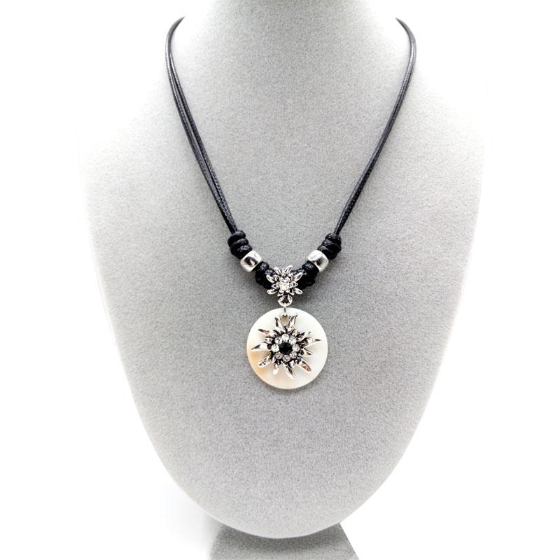 Chokers Fashion 12 Colors Edelweiss Necklace Match Natural Shell Oktoberfest Handmade Statement Necklaces Woman Gift Jewelry Wholesale
Chokers Fashion 12 Colors Edelweiss Necklace Match Natural Shell Oktoberfest Handmade Statement Necklaces Woman Gift Jewelry Wholesale