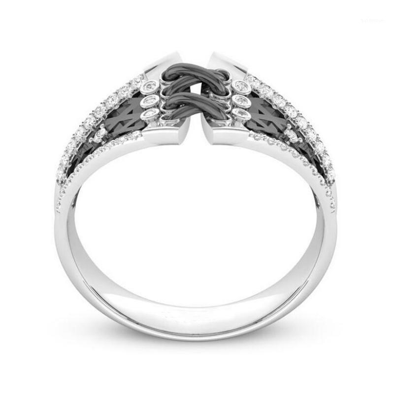 New Creative Silver BLacK Gun Double Color Line Weaving White Zirconia Wedding Ring For Girls Women Engagement Ring Jewelry R4861
New Creative Silver BLacK Gun Double Color Line Weaving White Zirconia Wedding Ring For Girls Women Engagement Ring Jewelry R4861
