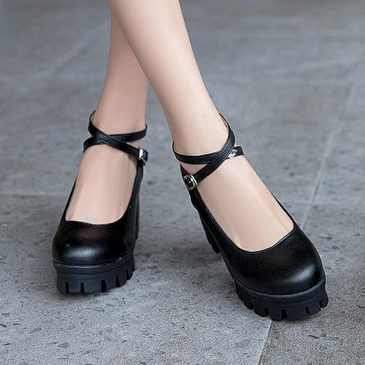 Oversized ladies high heels women shoes woman pumps Hundreds of women with thick heels and single shoes, Black
Oversized ladies high heels women shoes woman pumps Hundreds of women with thick heels and single shoes, Black