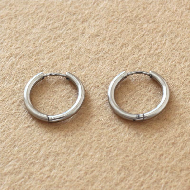 Size 16mm Round Trendy Brief Titanium Stainless Steel Men Earring Hoop Earrings For Women Classic Jewelry1
Size 16mm Round Trendy Brief Titanium Stainless Steel Men Earring Hoop Earrings For Women Classic Jewelry1