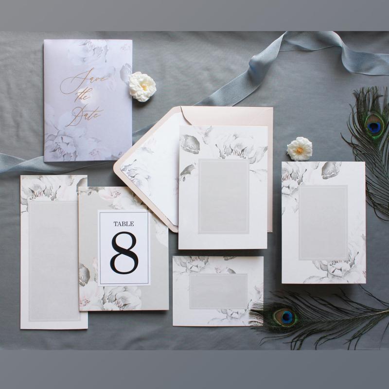 Customized western style simple and elegant peony flower bump bronzing wedding invitation card envelope translucent
Customized western style simple and elegant peony flower bump bronzing wedding invitation card envelope translucent