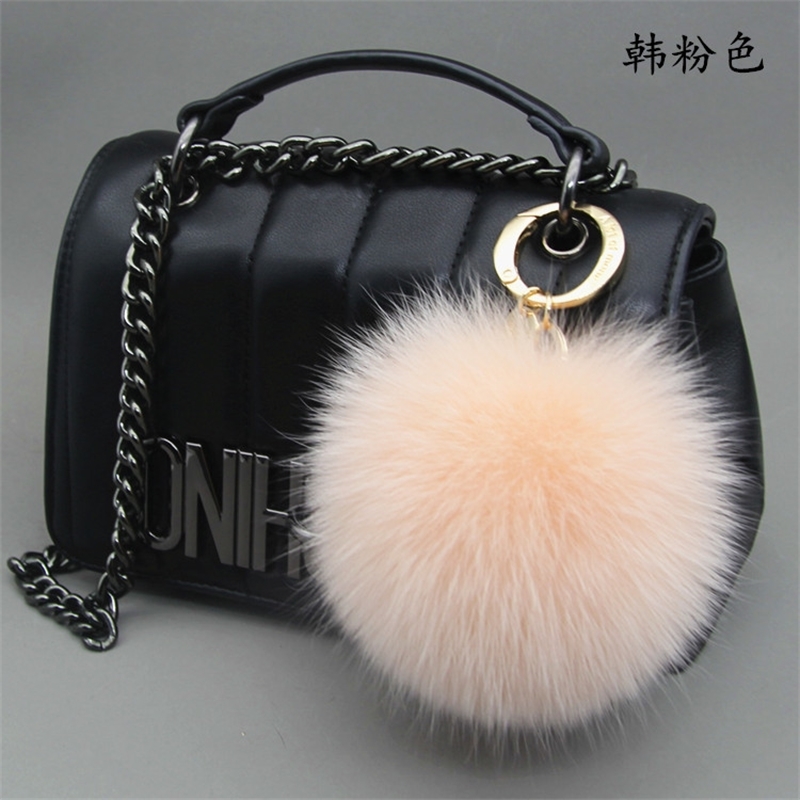 Luxury 13cm Fluffy Real Fox Fur Ball Pom Poms Fur Pompom High Quality Keychain Car Key Chain Metal Ring Pendant For Women F312 T200804
Luxury 13cm Fluffy Real Fox Fur Ball Pom Poms Fur Pompom High Quality Keychain Car Key Chain Metal Ring Pendant For Women F312 T200804