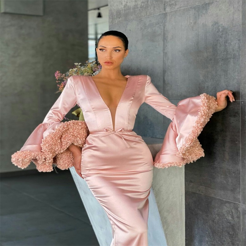 Sexy V Neck Evening Dresses Applique Ruffles Design Long Sleeves Prom Dresses Custom Made Soft Satin Fashion Formal Pink Party Gown Hot Sale