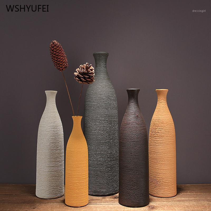 1Pcs Classic line ceramic vase bottom non-slip brown small mouth vase restaurant home countertop floral art decoration ornaments1
1Pcs Classic line ceramic vase bottom non-slip brown small mouth vase restaurant home countertop floral art decoration ornaments1