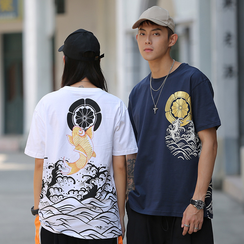 Men T Shirt 2020 Streetwear Japanese Harajuku Tshirt Koi Fish Wave Print Hip Hop T-Shirt Short Sleeve Summer Cotton Tops Tees LJ200827