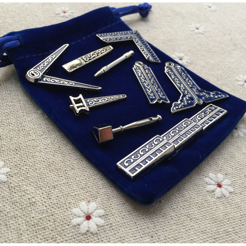 Small Size 9 Different Masonic Working Tools Classic Miniature Freemason Brooch Gifts Fine Craft Work for Masons with Cloth Bag 201009
