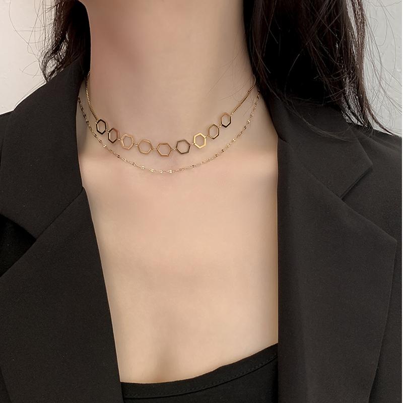 Stainless steel New fashion jewelry 2 layer irregular rhombus choker lips chain necklace nice gift for women girl
Stainless steel New fashion jewelry 2 layer irregular rhombus choker lips chain necklace nice gift for women girl