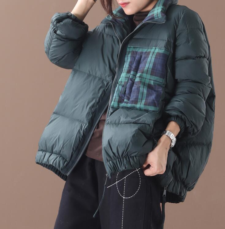 women' Loose Fit Down Jacket 90% White duck down Splicing jackets Winter coat, Black
women' Loose Fit Down Jacket 90% White duck down Splicing jackets Winter coat, Black