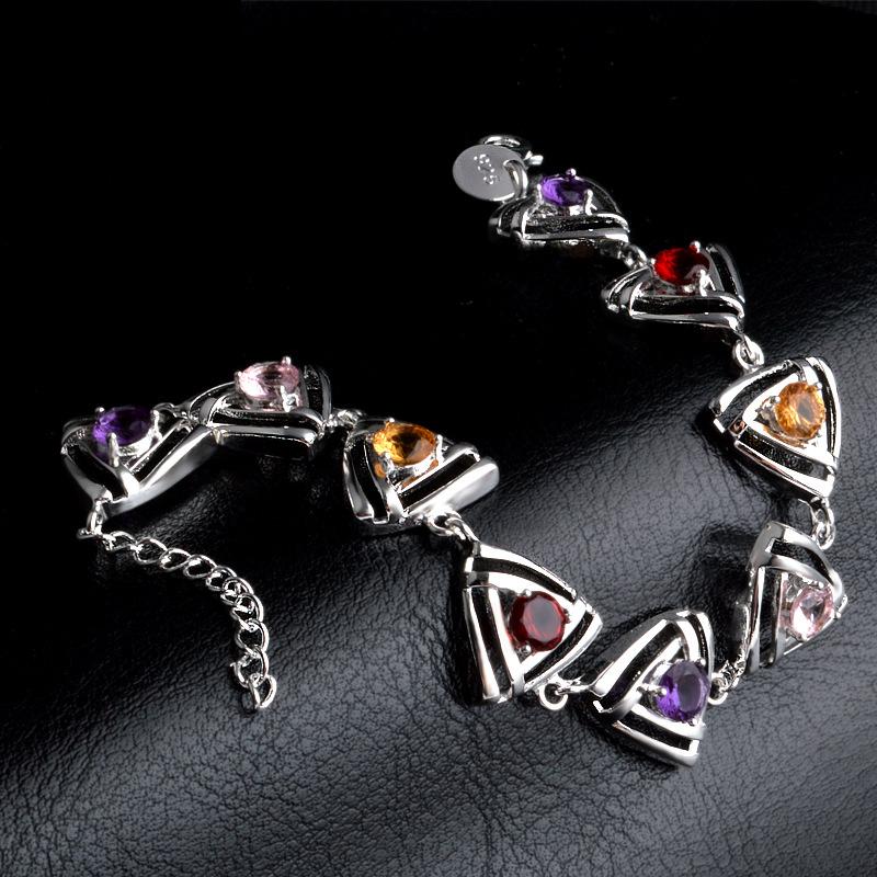 Trendy Hollowed out Triangle inlay Multicolor CZ Bracelet Bangles For Women Silver Color Style Cuff Jewelry Gift
Trendy Hollowed out Triangle inlay Multicolor CZ Bracelet Bangles For Women Silver Color Style Cuff Jewelry Gift