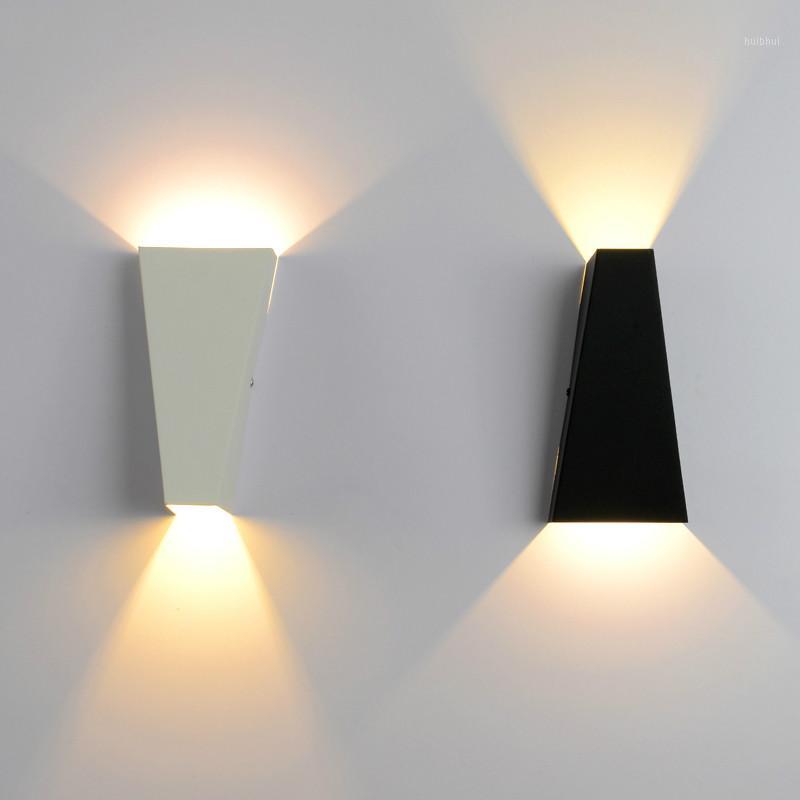 Modern Wall Lamp Creative LED Wall Lights Geometric Simple Wandlamp For Bedroom Corridor Kitchen Iron Applique Murale Luminaire1
Modern Wall Lamp Creative LED Wall Lights Geometric Simple Wandlamp For Bedroom Corridor Kitchen Iron Applique Murale Luminaire1