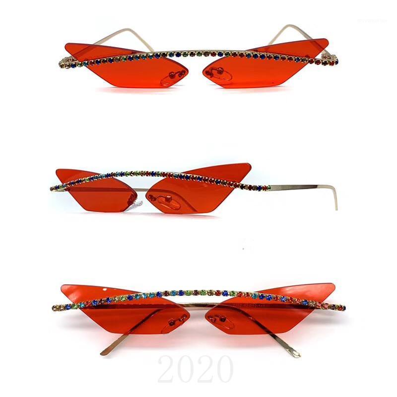 Vintage Diamond Sunglasses Ladies Mirror Rhinestone Sunglasses 2020 Fashion Woman Cat Square Glasses Red Glasses NX1
Vintage Diamond Sunglasses Ladies Mirror Rhinestone Sunglasses 2020 Fashion Woman Cat Square Glasses Red Glasses NX1