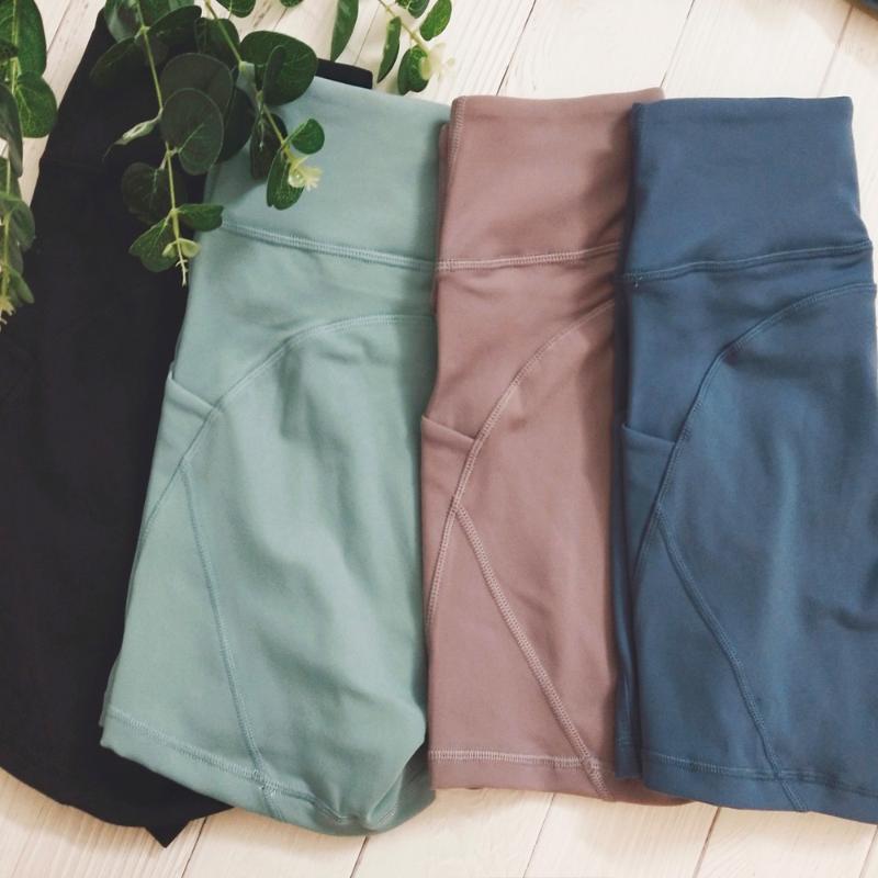 Women' Fitness Jogger Sports Shorts High Waist Running Workout Yoga Shorts Biker Tummy Control Gym Athletic Quick Drying1, Black
Women' Fitness Jogger Sports Shorts High Waist Running Workout Yoga Shorts Biker Tummy Control Gym Athletic Quick Drying1, Black