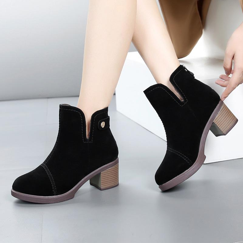 Booties female 2021 autumn and winter new thick with women's boots round head boots shoes high heel 40-43 yards, Black single
Booties female 2021 autumn and winter new thick with women's boots round head boots shoes high heel 40-43 yards, Black single
