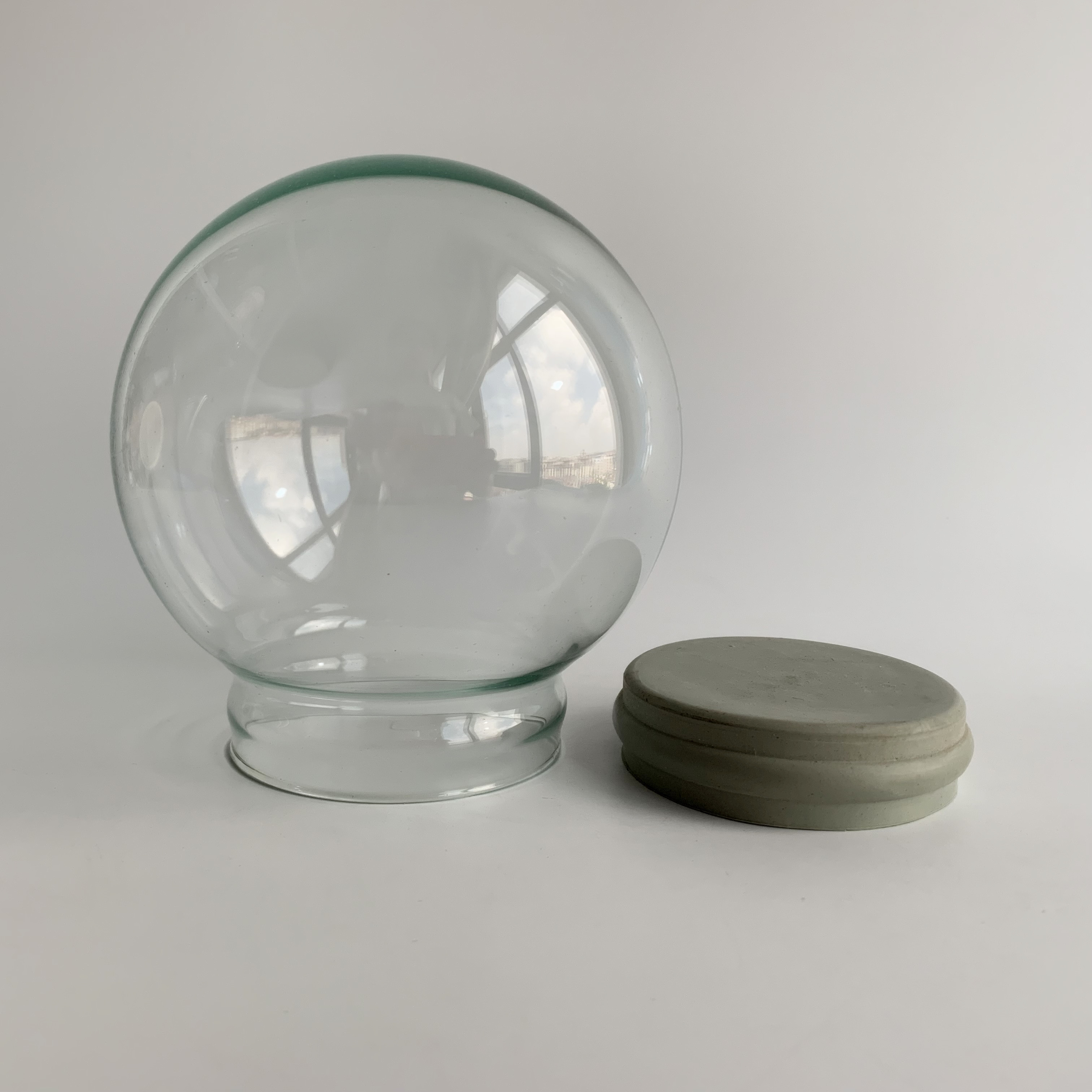 Promotional Gift 45/65/80100/120 mm Diameter DIY Empty glass snow globe wholesales 201125
Promotional Gift 45/65/80100/120 mm Diameter DIY Empty glass snow globe wholesales 201125