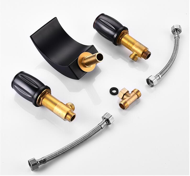 Basin Faucets Gold Polished Widespread Deck Mounted Waterfall Bathroom Sink Faucets 3 Hole Double Handle Hot And Cold Water Tap