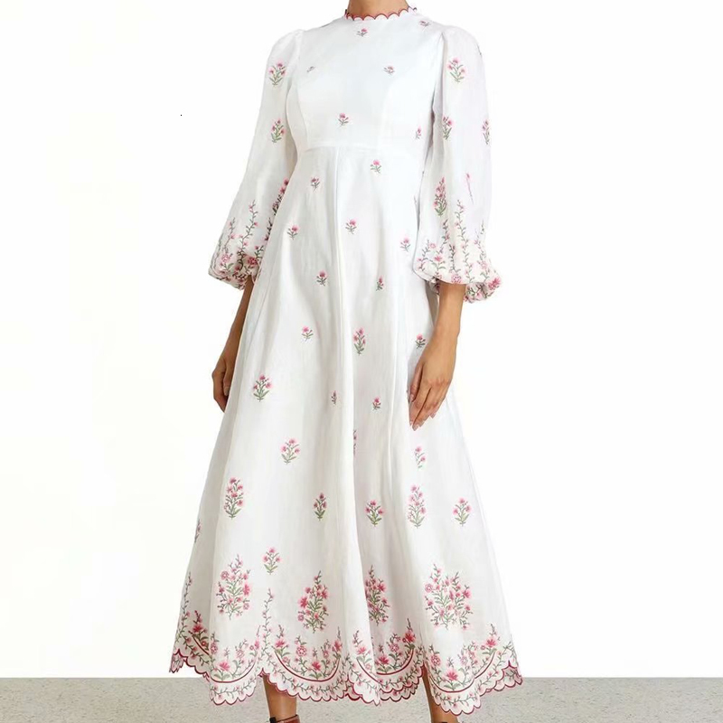 2021 Autumn Track New Retro Ethnic Style Embroidered Flowers Party Thin Temperament Elegant Long Dress 10p5, Multiple
2021 Autumn Track New Retro Ethnic Style Embroidered Flowers Party Thin Temperament Elegant Long Dress 10p5, Multiple