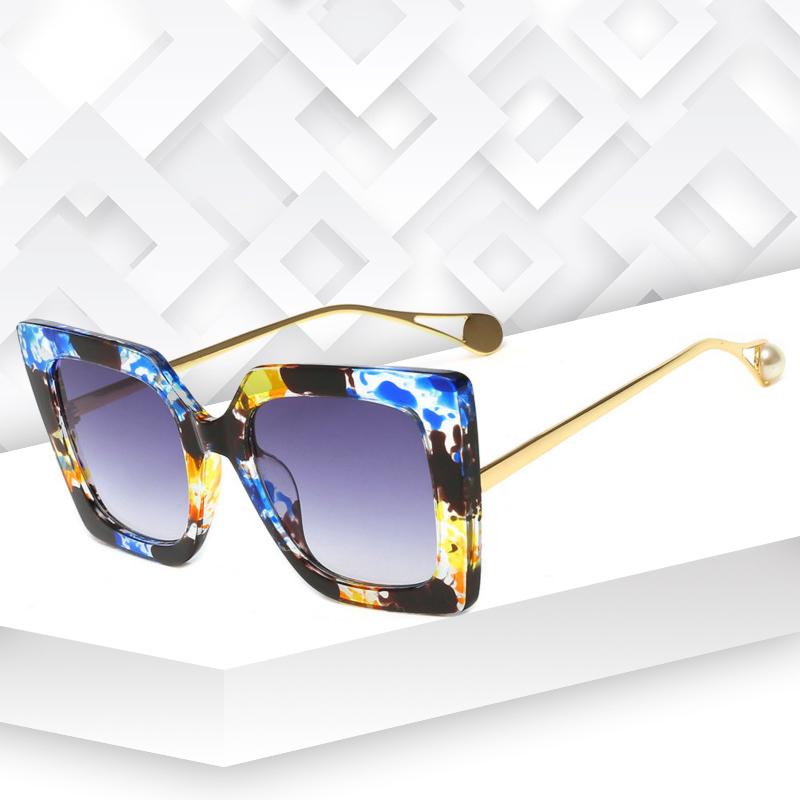 Sunglasses 2021 Fashion Unique Women High Quality Men Sun Glasses Male Eyewear Outdoor Female UV400 Lentes De Sol Mujer
Sunglasses 2021 Fashion Unique Women High Quality Men Sun Glasses Male Eyewear Outdoor Female UV400 Lentes De Sol Mujer