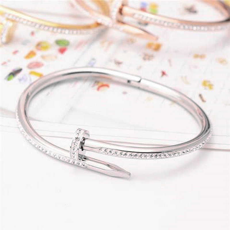 Titanium Steel Distance Bracelet Full Diamond Cuff Bracelets Women 5.8cm Fashion Jewelry Gift For Lover No Box
Titanium Steel Distance Bracelet Full Diamond Cuff Bracelets Women 5.8cm Fashion Jewelry Gift For Lover No Box