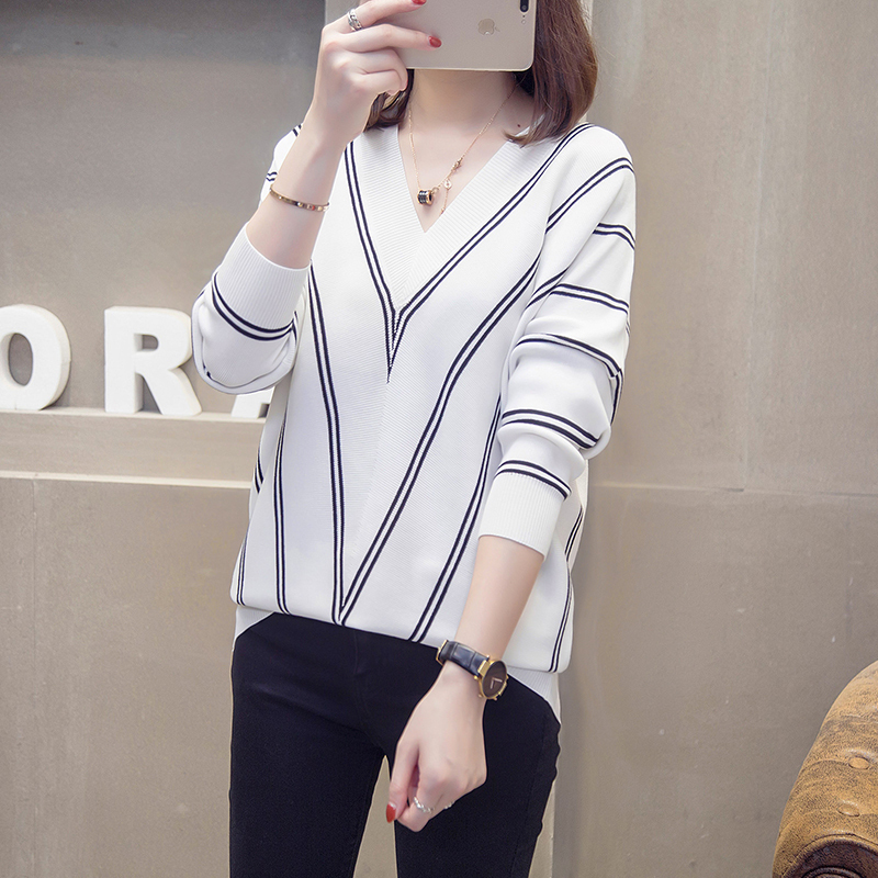 Plus Size Classic Striped Pullovers Woman Autumn Winter Loose Vneck Knit Sweaters Oversize Batwing Sleeve Jumpers Knitwear 201017
