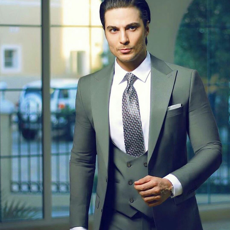 2021 Winter Handsome Mens Suits Slim Fit Two Buttom Customized Groom Groomsmen Prom Party Blazer Jacket 3 Pieces