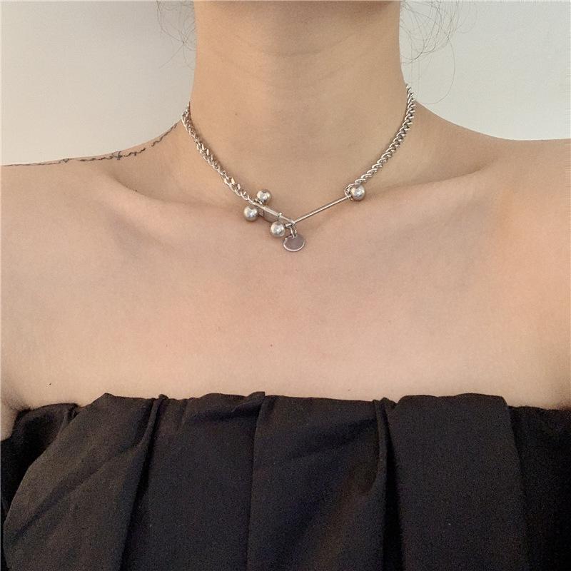 Punk Necklace Metal T-bar Chokers Necklaces for Women Hiphop Necklace Chain Choker Femme Chain Gothic Jewelry 2020
Punk Necklace Metal T-bar Chokers Necklaces for Women Hiphop Necklace Chain Choker Femme Chain Gothic Jewelry 2020