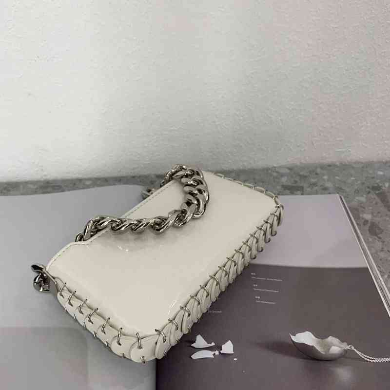 NXY Evening Bags Thick chain underarm bag design small square Single Shoulder Messenger Bag mobile phone woven 220211
