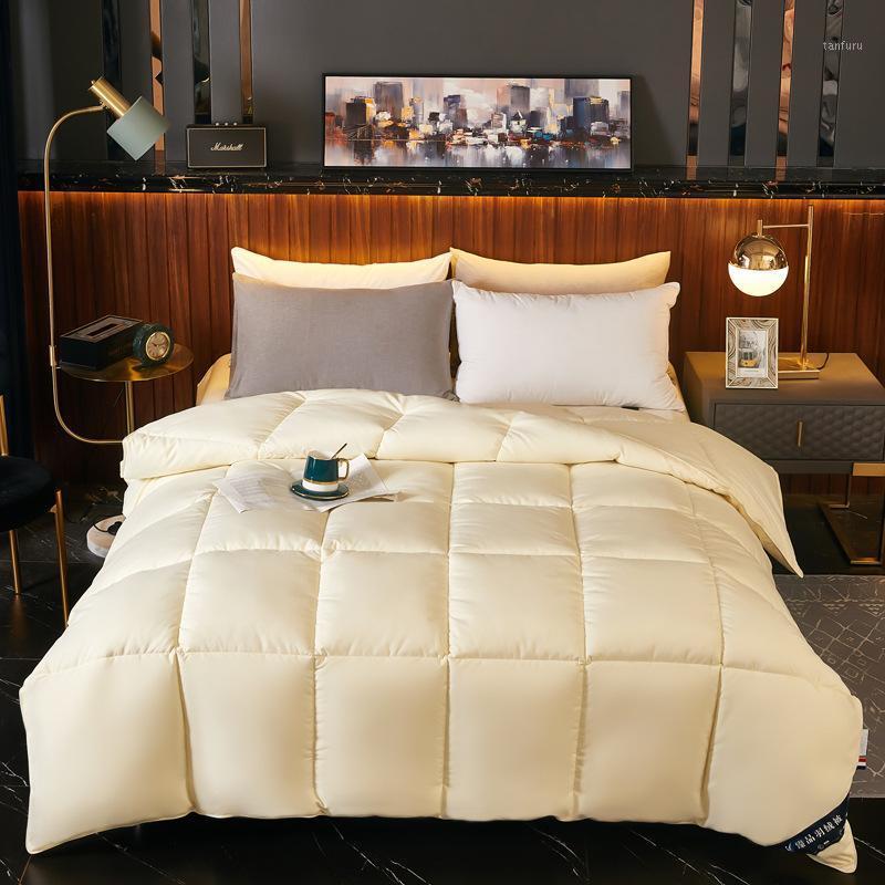 Winter Cotton Feather Velvet Quilt Hotel Velvet Quilt Thickened, Warm Core Increased Pure Color Simple Household Bedding1, Cream-colored
Winter Cotton Feather Velvet Quilt Hotel Velvet Quilt Thickened, Warm Core Increased Pure Color Simple Household Bedding1, Cream-colored
