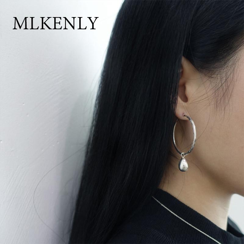 MLKENLY Korean 925 sterling silver trendy water drop circle earrings for Women earrings fashion jewelry 2020 Brincos
MLKENLY Korean 925 sterling silver trendy water drop circle earrings for Women earrings fashion jewelry 2020 Brincos