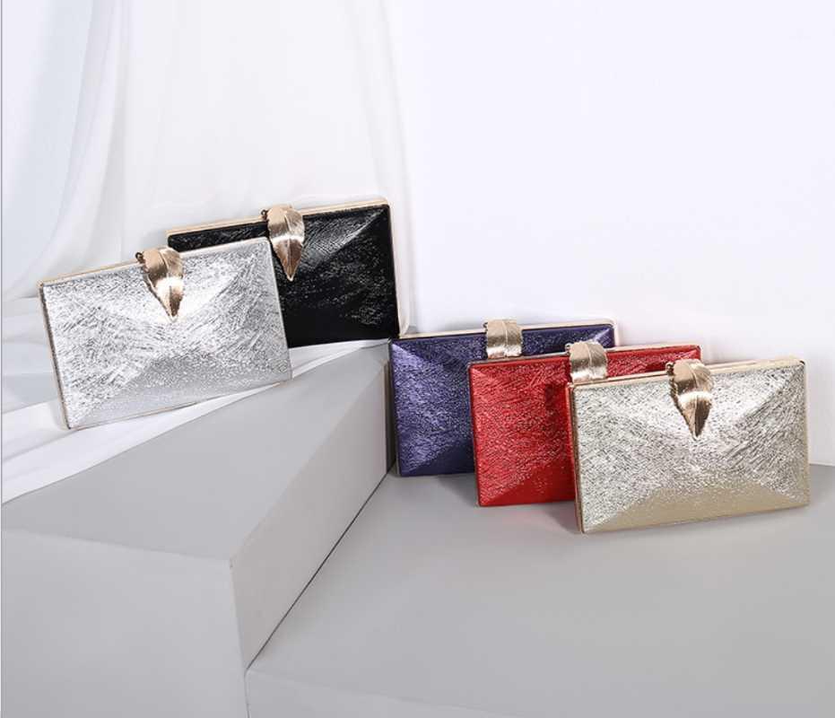 XIYUAN Ladies party prom bridal bag dinner bag diagonal female small banquet clutch leaf chain small square shoulder1, Color same picture
XIYUAN Ladies party prom bridal bag dinner bag diagonal female small banquet clutch leaf chain small square shoulder1, Color same picture