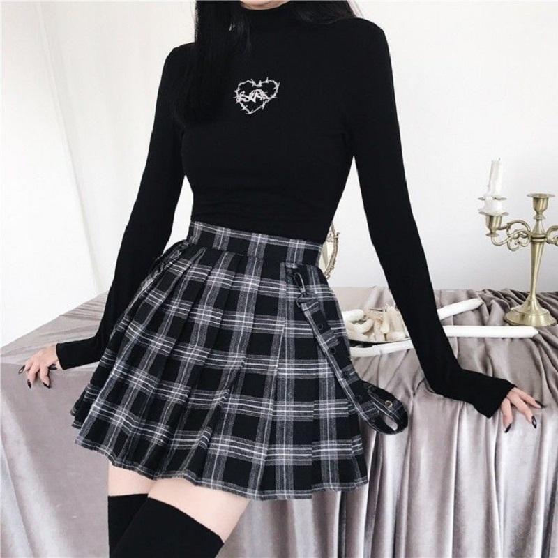 Dark Harajuku T-shirt Women Heart Embroidered Long Sleeve Turtleneck Top Tees Gothic Punk Street Grunge T Shirt Black Fashion, Black top
Dark Harajuku T-shirt Women Heart Embroidered Long Sleeve Turtleneck Top Tees Gothic Punk Street Grunge T Shirt Black Fashion, Black top
