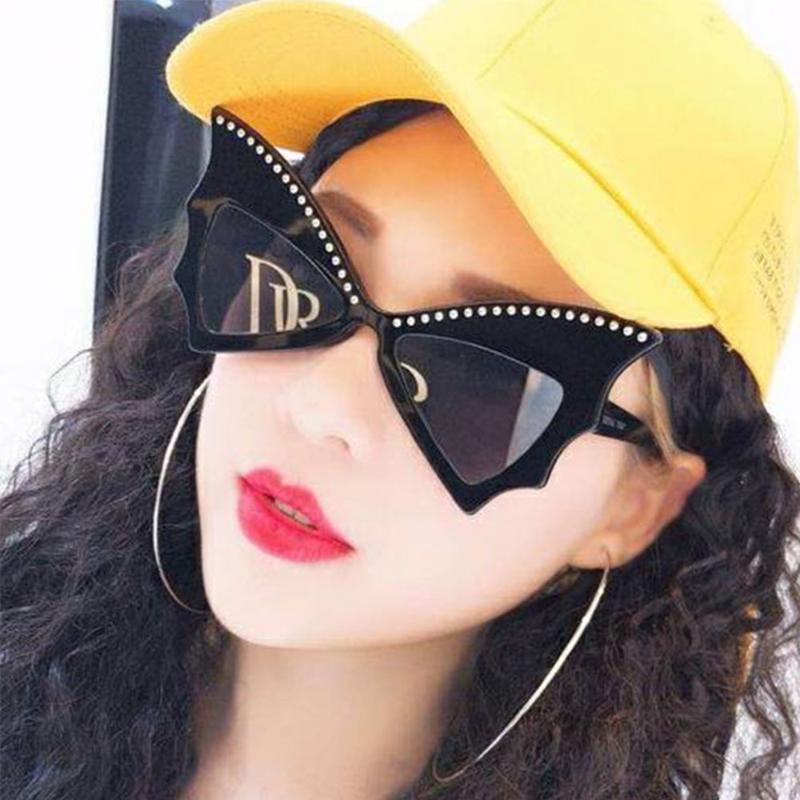 2020 New Sexy Cute Rivet Sun Glasses Brand Bat Oversized Bow-knot Sunglasses Women Cateye Dance Party Glasses Designer Butterfly
2020 New Sexy Cute Rivet Sun Glasses Brand Bat Oversized Bow-knot Sunglasses Women Cateye Dance Party Glasses Designer Butterfly