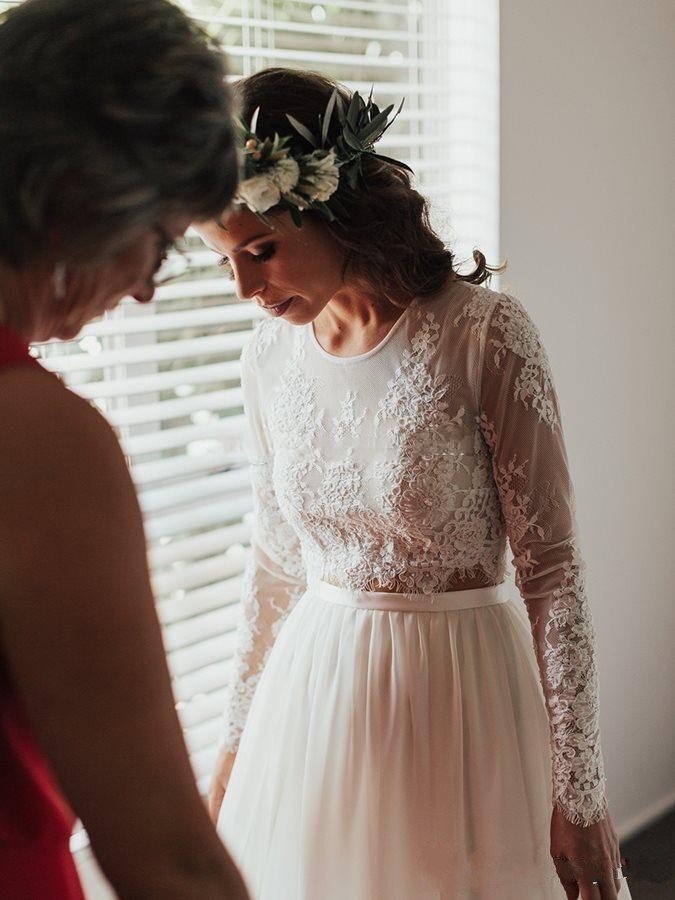 Simple Bohemian A-Line Wedding Dress 2023 Two Piece Lace Chiffon Bride Dresses Illusion Top Appliques Long Sleeve Bridal Gowns