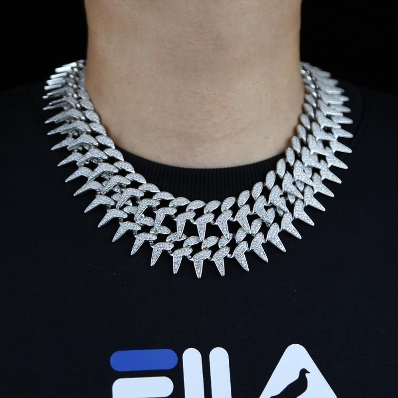 Chokers Iced Out 23mm Miami Box Clasp Cuban Chain Heavy Spike Shape Necklace Pave Shiny 5a Cubic Zircon Bling Hip Hop Men Jewelry
Chokers Iced Out 23mm Miami Box Clasp Cuban Chain Heavy Spike Shape Necklace Pave Shiny 5a Cubic Zircon Bling Hip Hop Men Jewelry