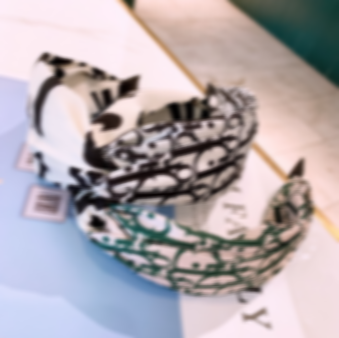 Korea Styles Hot Sell Girl Hair Hoop High Quality Silk Wide Edge Cross Knoted Hair Hoop Fashion Charm Women D- Letters Headband, Silver
Korea Styles Hot Sell Girl Hair Hoop High Quality Silk Wide Edge Cross Knoted Hair Hoop Fashion Charm Women D- Letters Headband, Silver