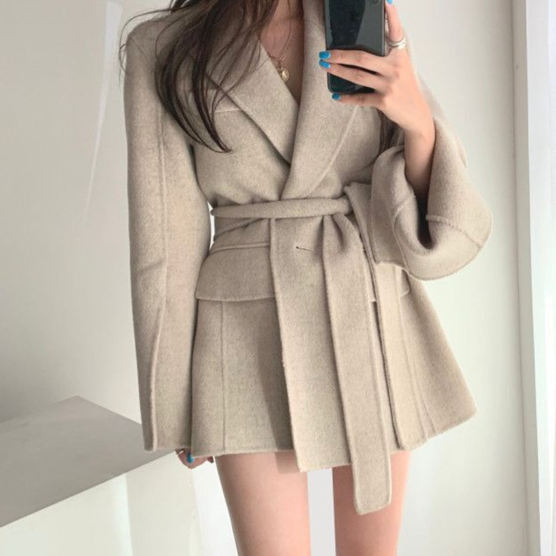 EWQ Autumn French Lapel Straight Slimming Lace-up Waist Cardigan Long Sleeve Woolen Coat For Women Loose Casual Suit 201222