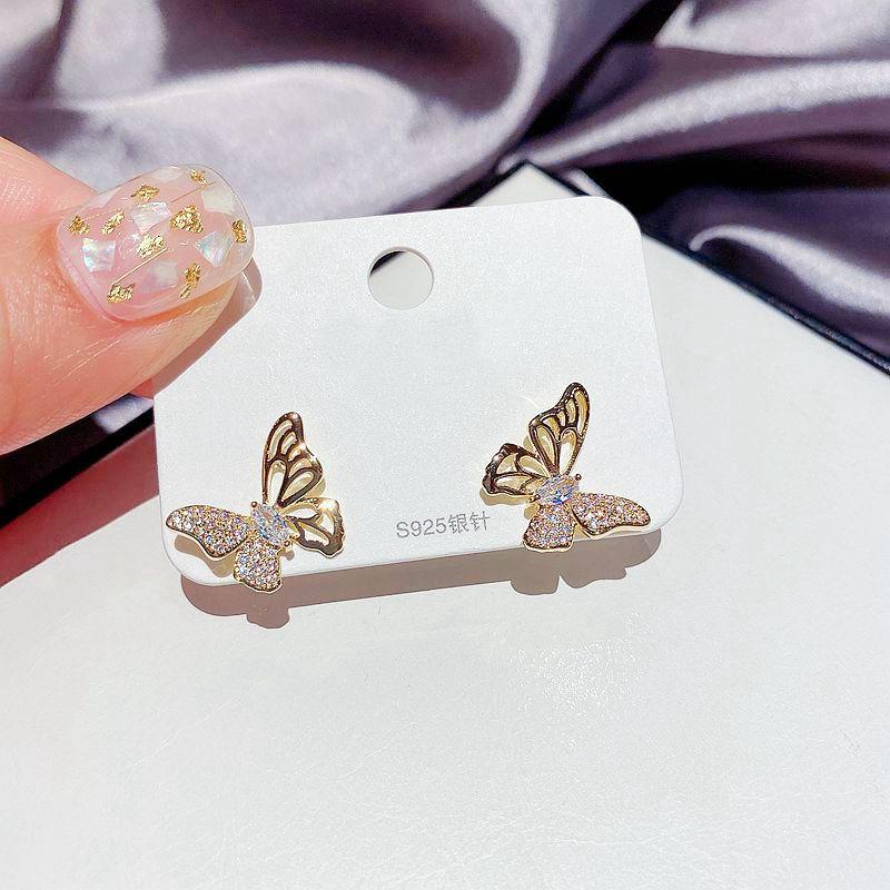 MIGGA 2021 Trendy Cubic Zirconia Butterfly Stud Earrings Gold Color CZ Crystal Women Fancy Jewelry
MIGGA 2021 Trendy Cubic Zirconia Butterfly Stud Earrings Gold Color CZ Crystal Women Fancy Jewelry